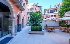 Palazzo Molin Cuoridoro - GUARANA